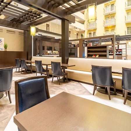 Doubletree Suites By Hilton At The Battery Atlanta Smyrna Eksteriør billede