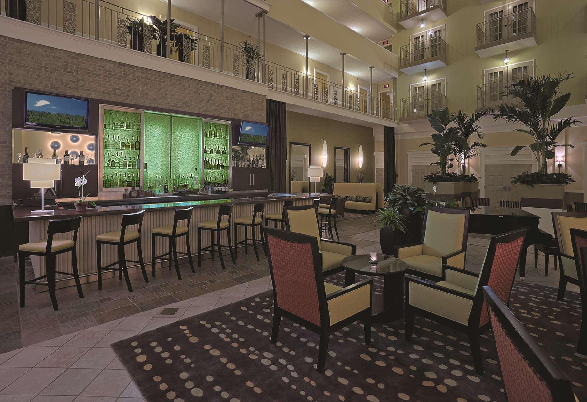 Doubletree Suites By Hilton At The Battery Atlanta Smyrna Eksteriør billede
