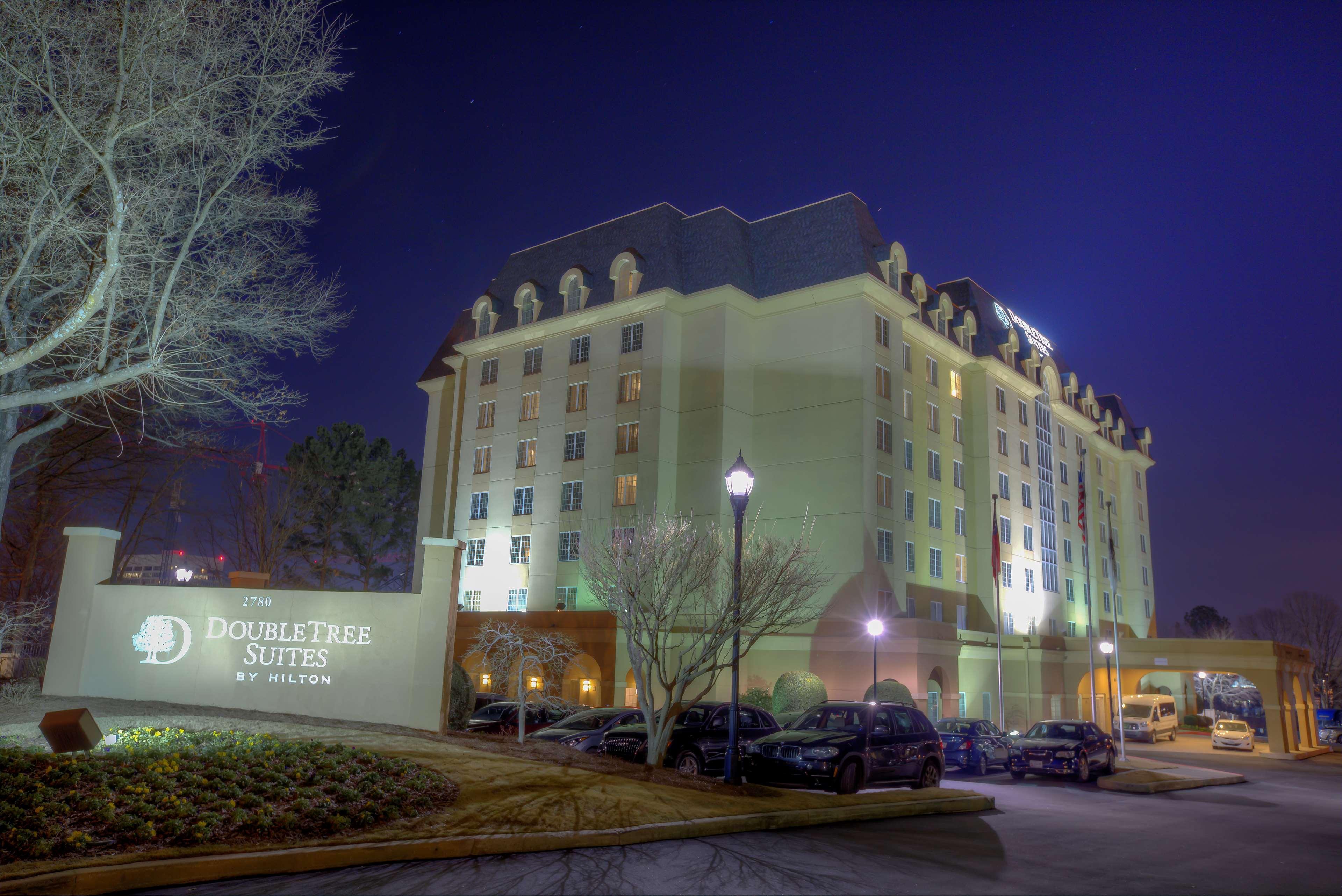 Doubletree Suites By Hilton At The Battery Atlanta Smyrna Eksteriør billede