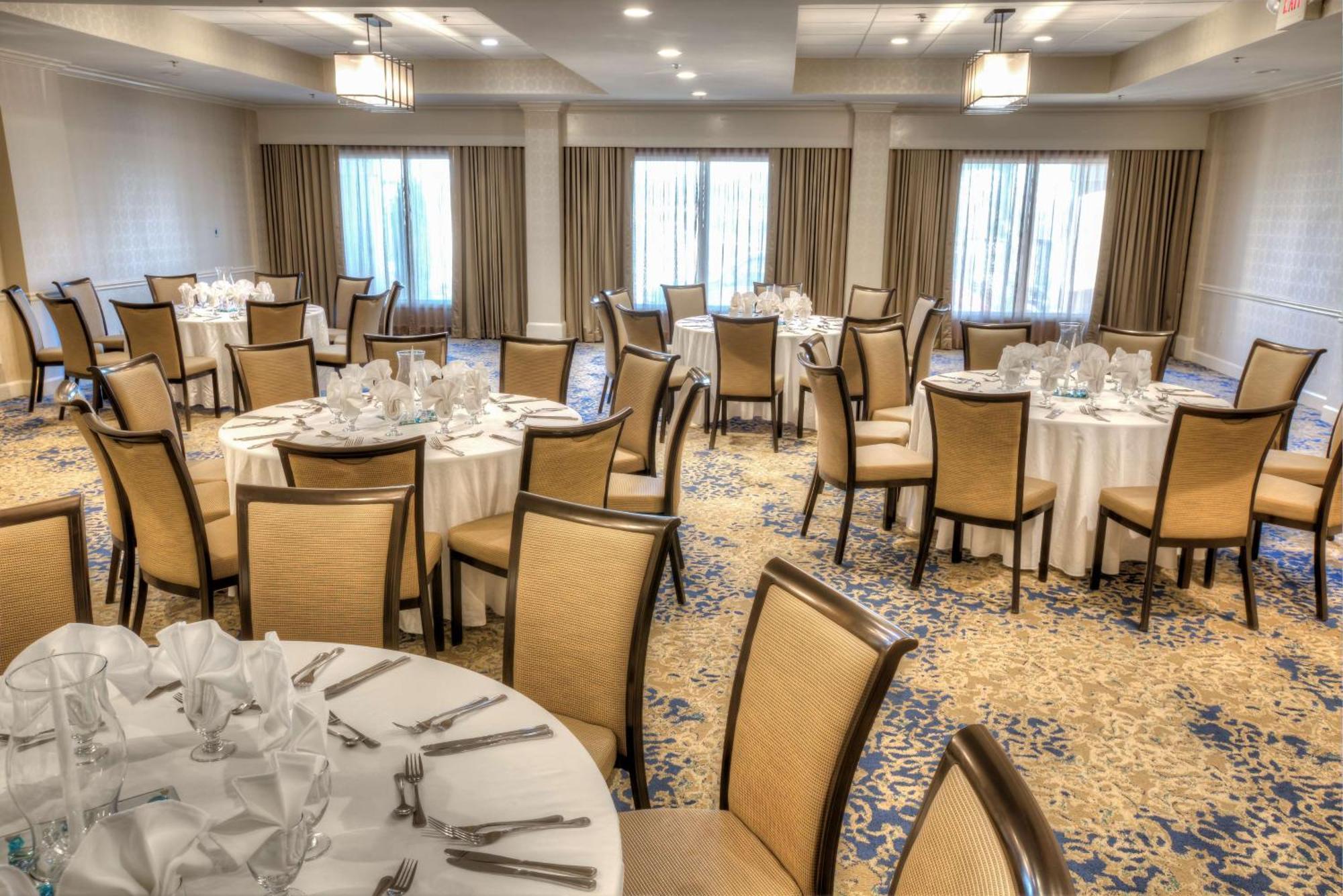 Doubletree Suites By Hilton At The Battery Atlanta Smyrna Eksteriør billede