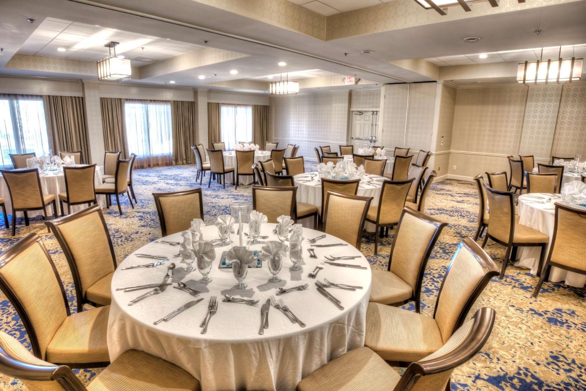 Doubletree Suites By Hilton At The Battery Atlanta Smyrna Eksteriør billede