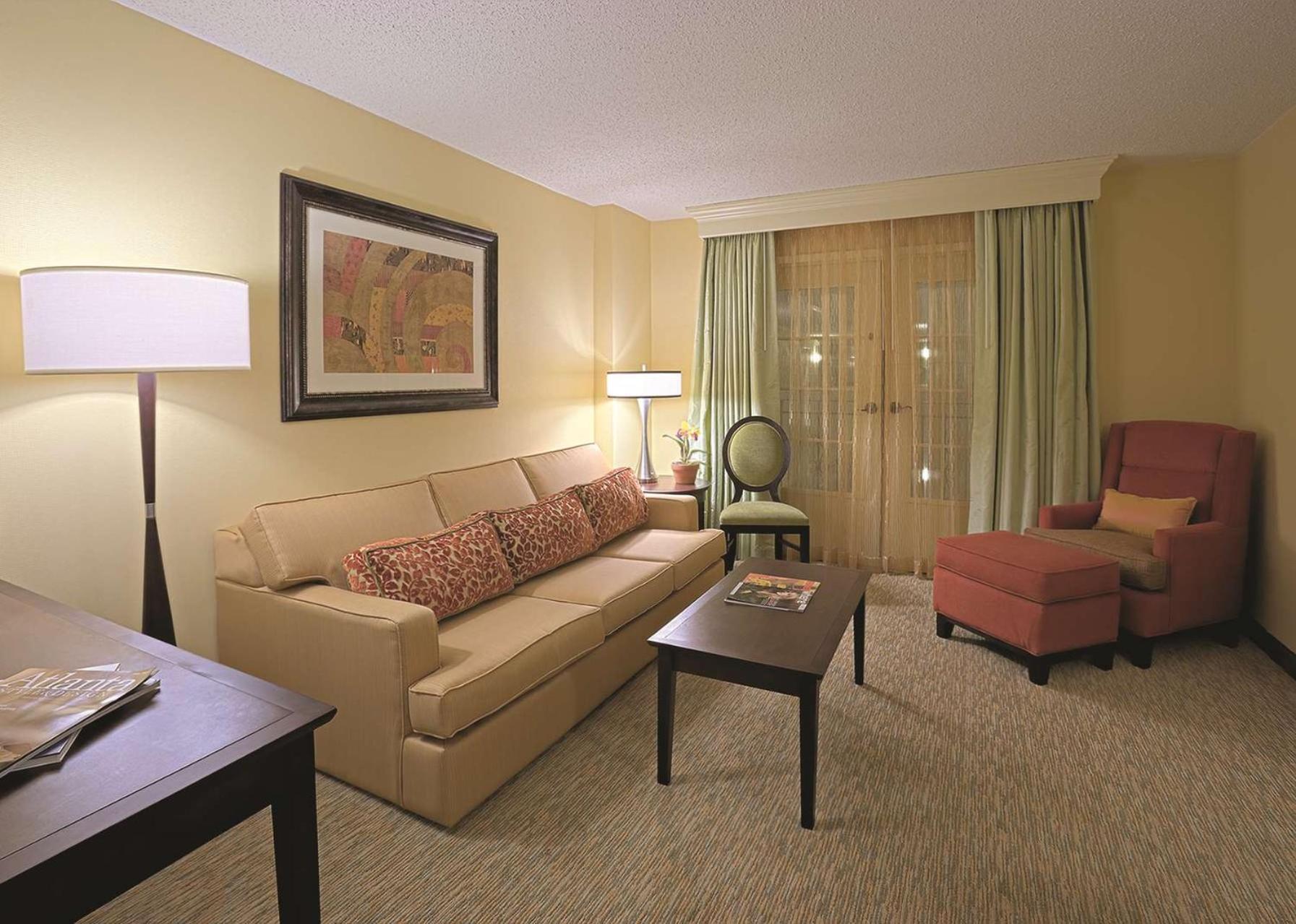 Doubletree Suites By Hilton At The Battery Atlanta Smyrna Eksteriør billede