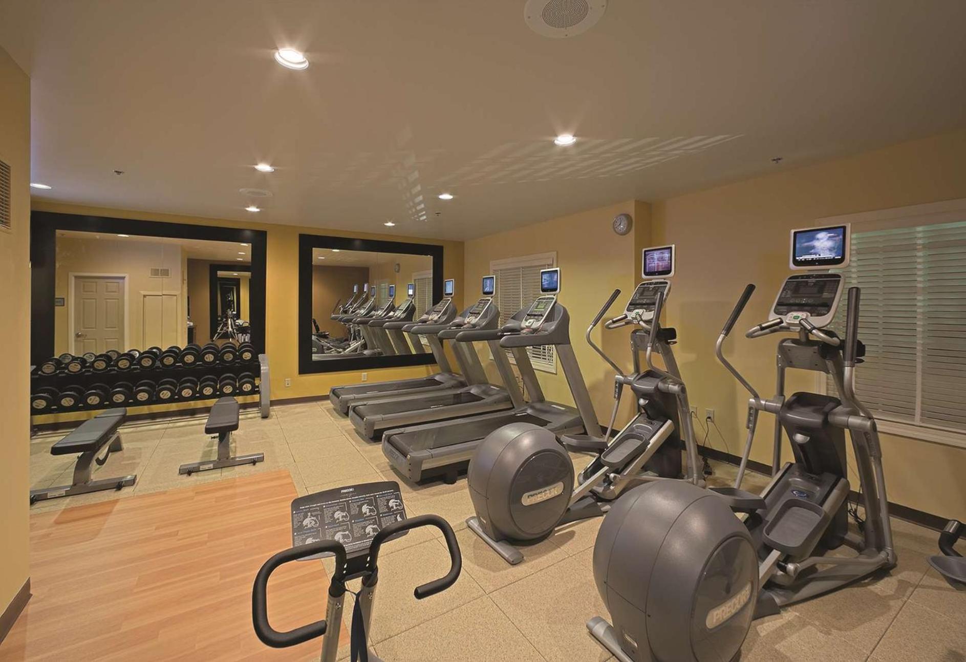 Doubletree Suites By Hilton At The Battery Atlanta Smyrna Eksteriør billede